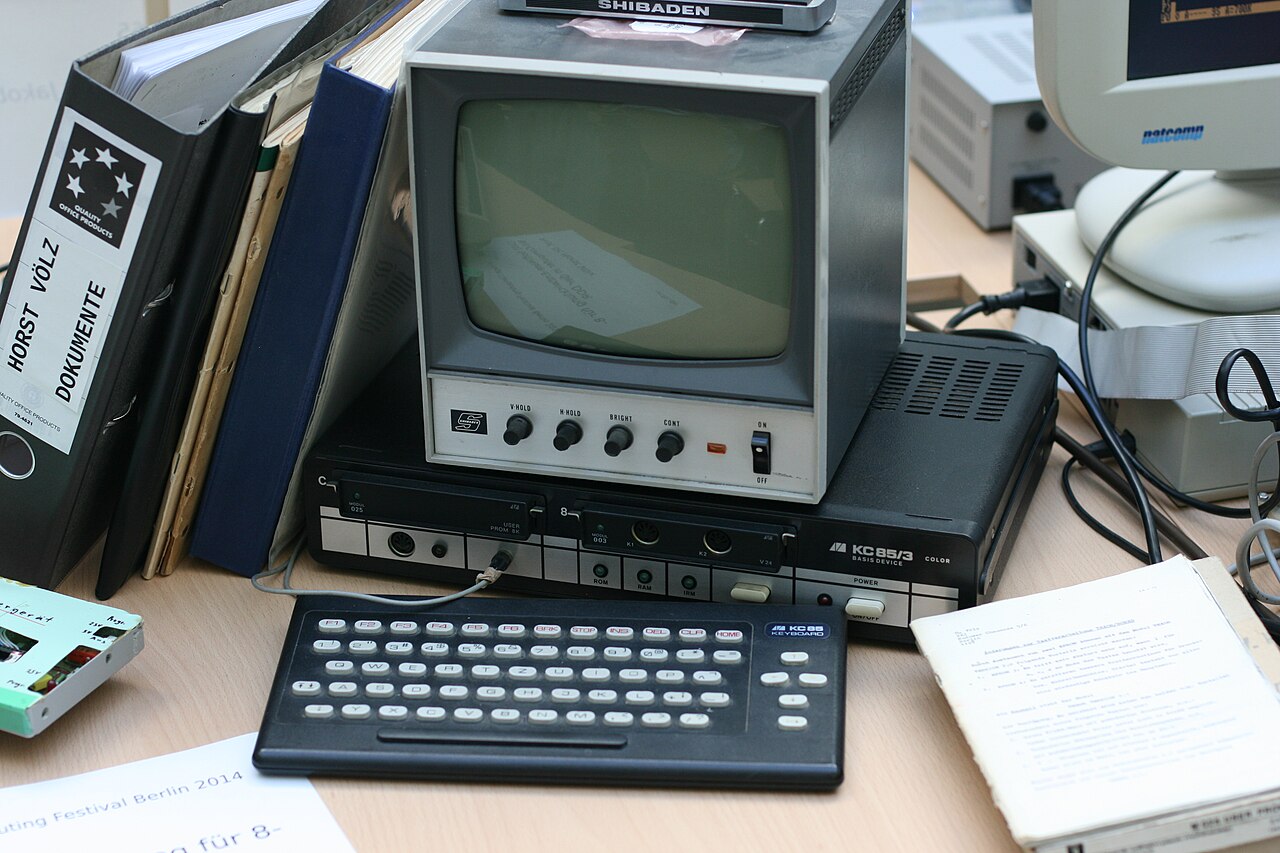 KC 85 3